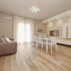 Apartment Chiara, Saló